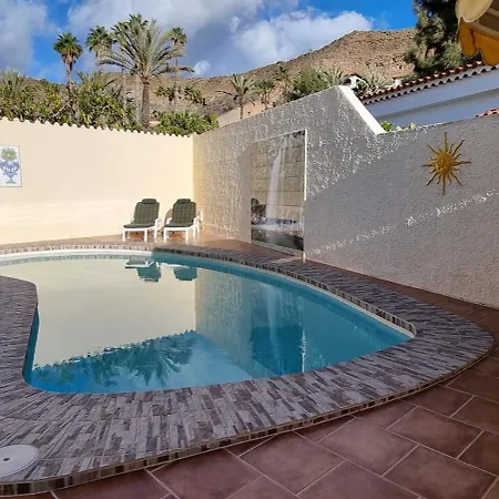 Private House Tauro 10 - Simunek