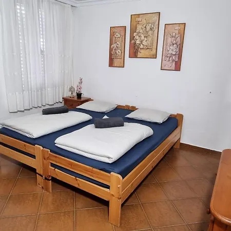 Villa Private House Tauro 10 - Simunek